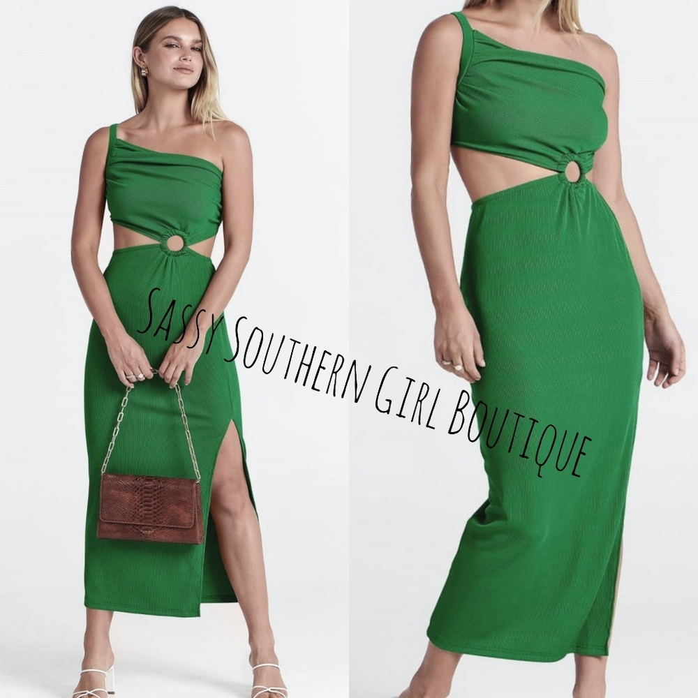 🆕⭐Green Ribbed Cut Out Midi Dress